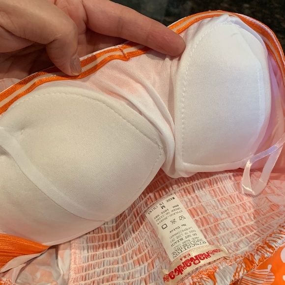 Woman - knees high midi Dress - Picture 3 of 5